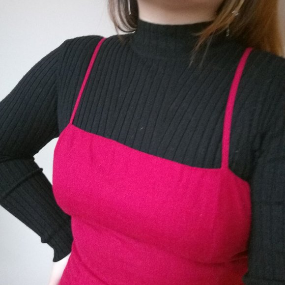 Red knots dress - Picture 11 of 13